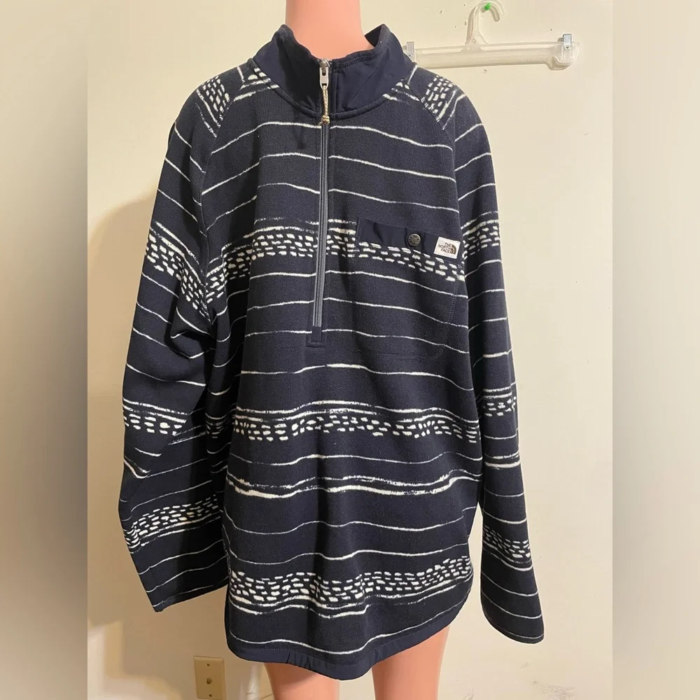 The North Face Men XXL Printed 1/4 Zip Fleece Jacket Pullover Navy/black white‎